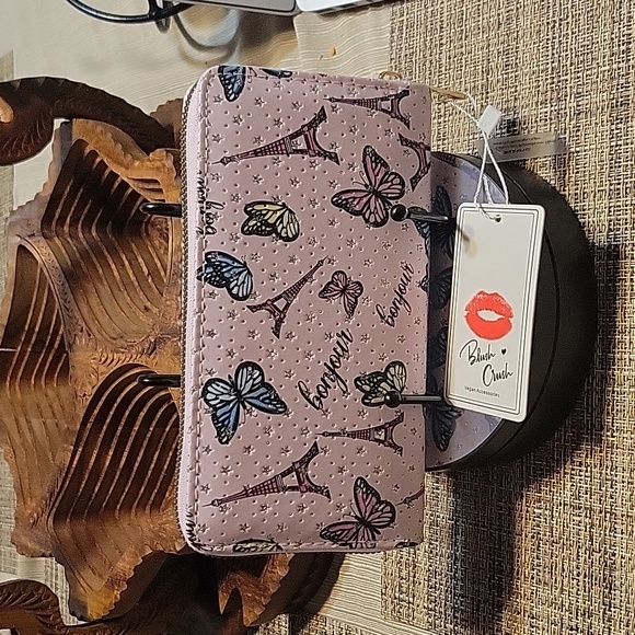 NWT BUTTERFLY & EIFFEL TOWER WALLET/WRISLET W/SPARKLES - Picture 1 of 2